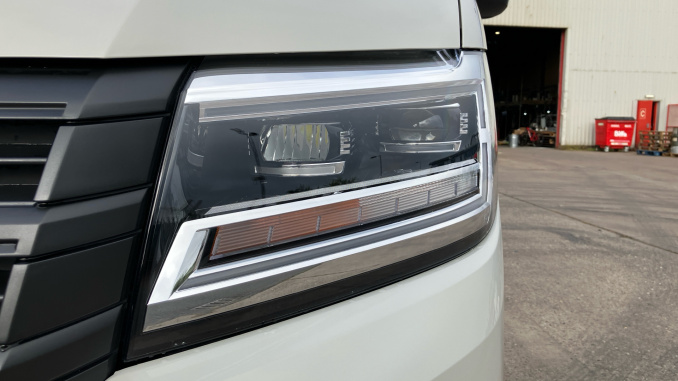 Volkswagen Crafter Cr35 Mwb Diesel 4Motion 2.0 TDI 177PS Commerce Plus High Roof Van Auto - Image 27